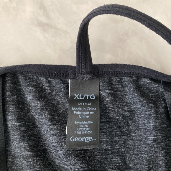 George Maternity Seamless Nursing Sports Bra - XL - Picture 9 of 10